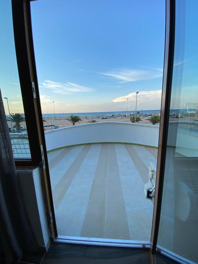 Manfredi Sea Room Vieste Buitenkant foto